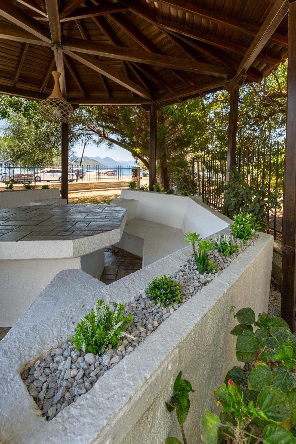 Alkis House By Aegiankazarte Apartment Kapotidhes Ngoại thất bức ảnh